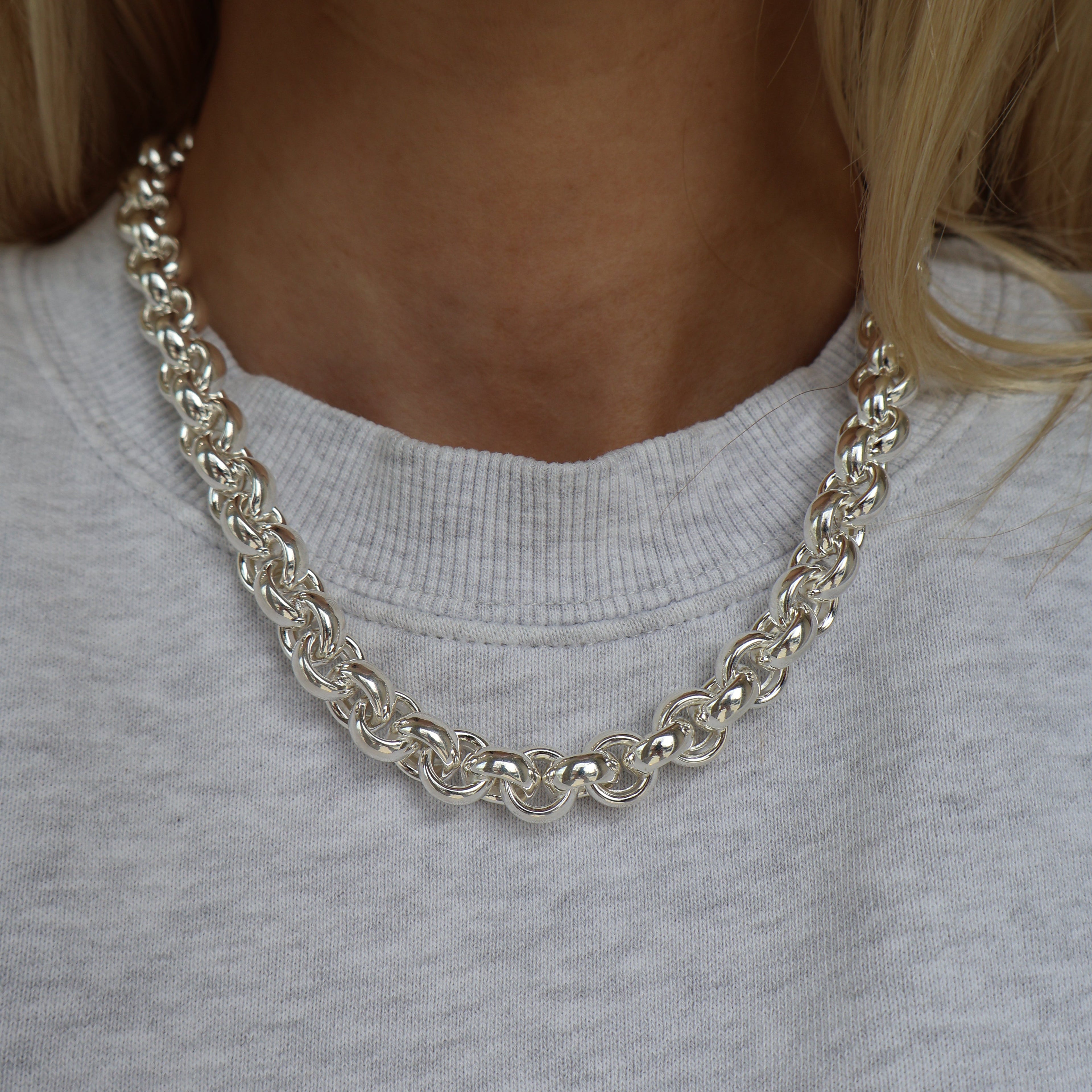 Mega Rolo Chain