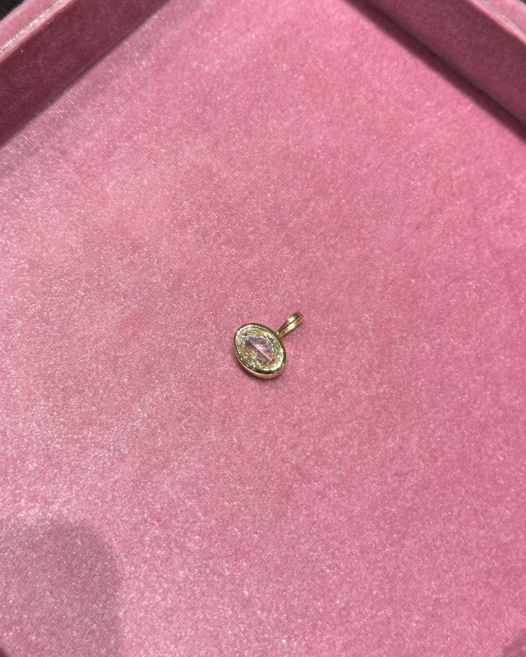 Noa Pendant